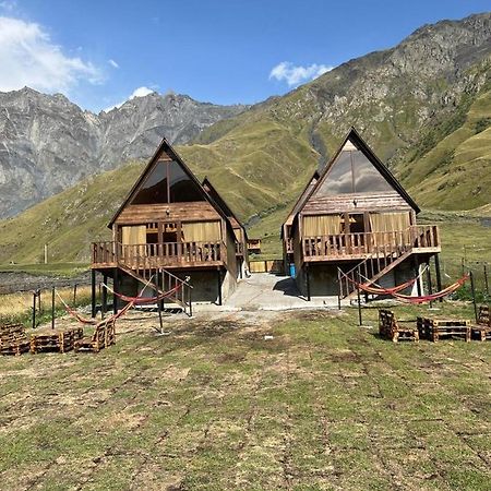 Kazbegi 4 Side Cottages Eksteriør bilde